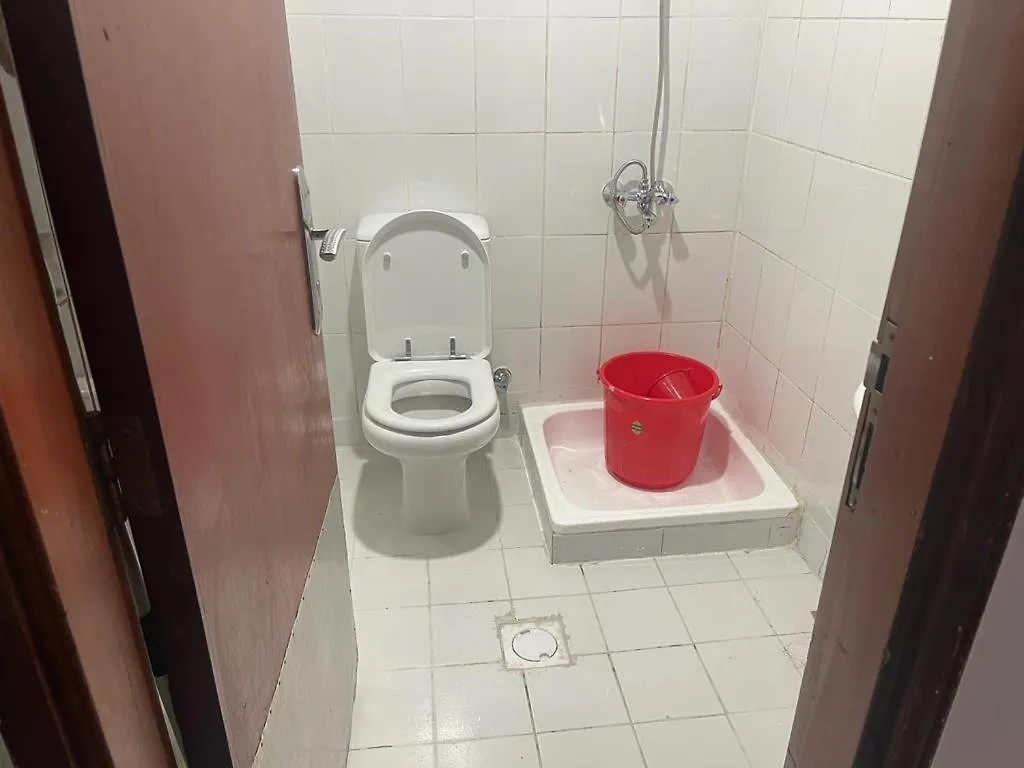 Opposit Nuzul Step Only Bachelor Monthly Accomodation Apartment Dubai